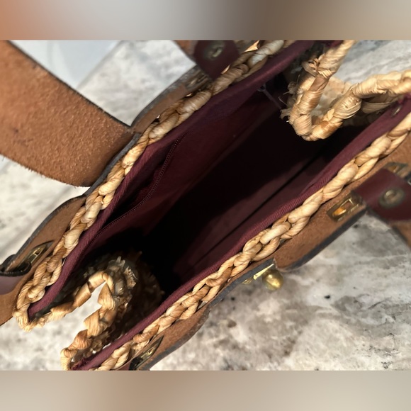 Vintage Borelli Straw and Leather Purse - Picture 7 of 11